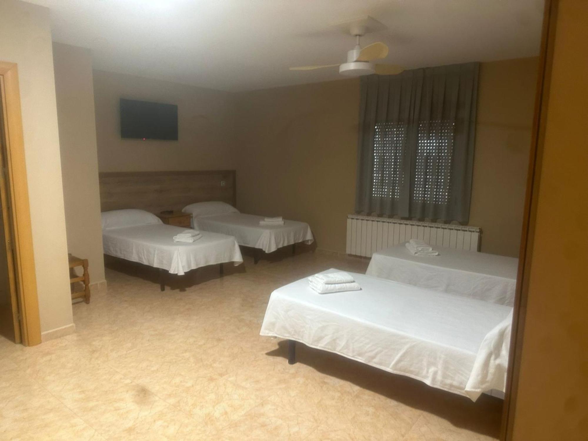 Hostal El Secreto Teruel Bagian luar foto